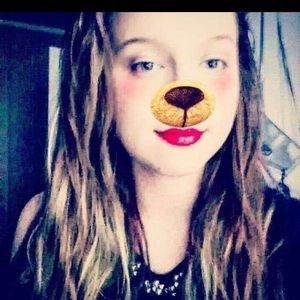 Meet your Posher, Juanita